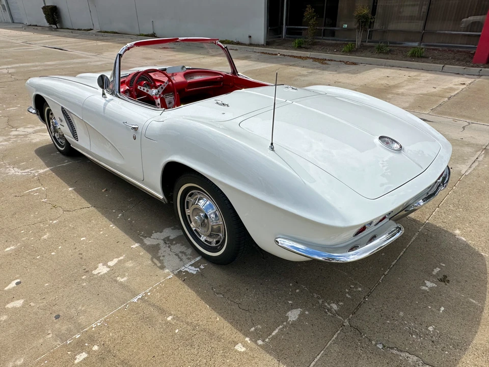 1962 Chevrolet Corvette C1 - Image 8 of 31