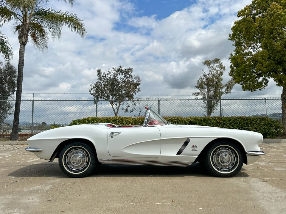 1962 Chevrolet Corvette C1 - Image 11 of 31