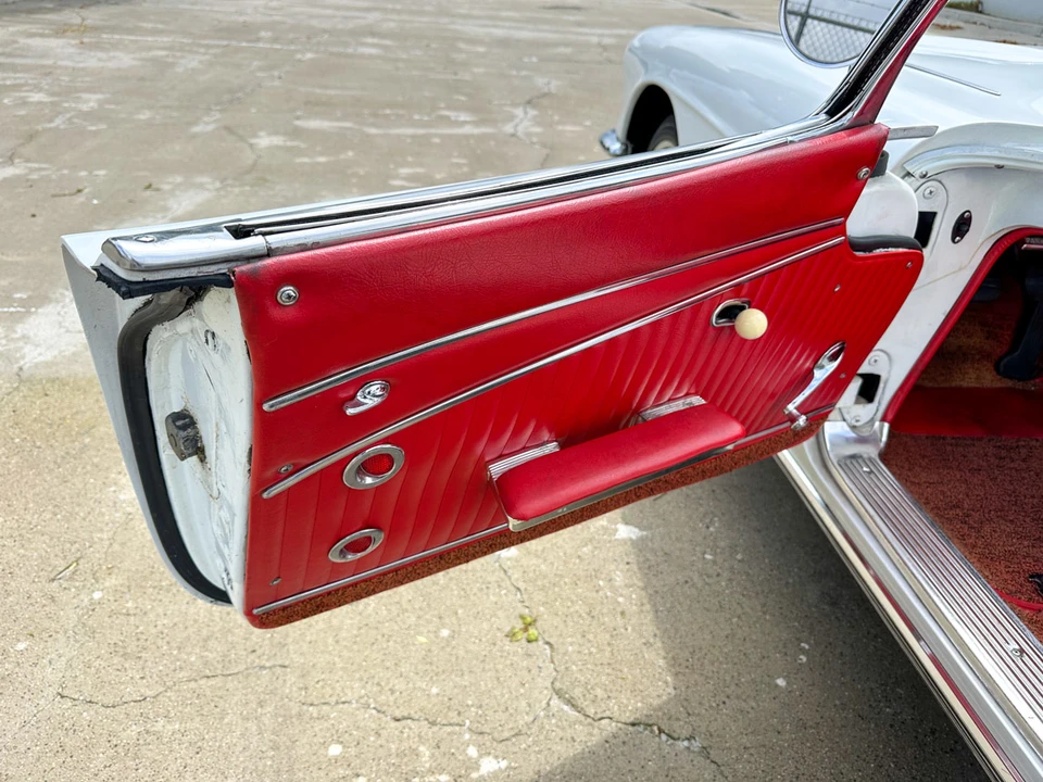 1962 Chevrolet Corvette C1 - Image 31 of 31
