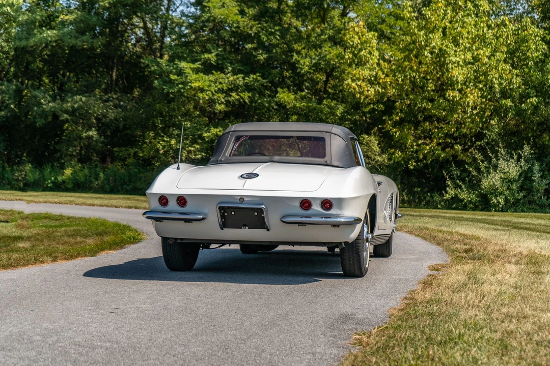 1962 Chevrolet Corvette C1 - Image 19 of 31