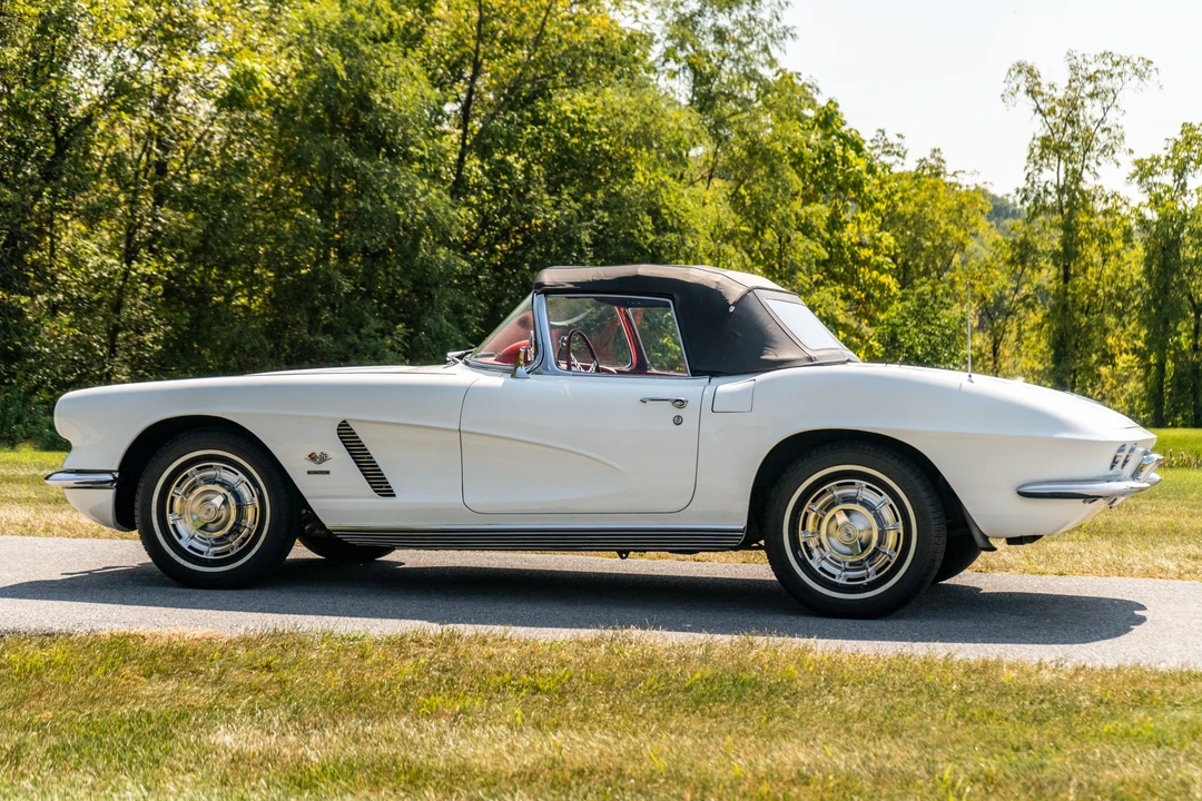 1962 Chevrolet Corvette C1 - Image 14 of 31