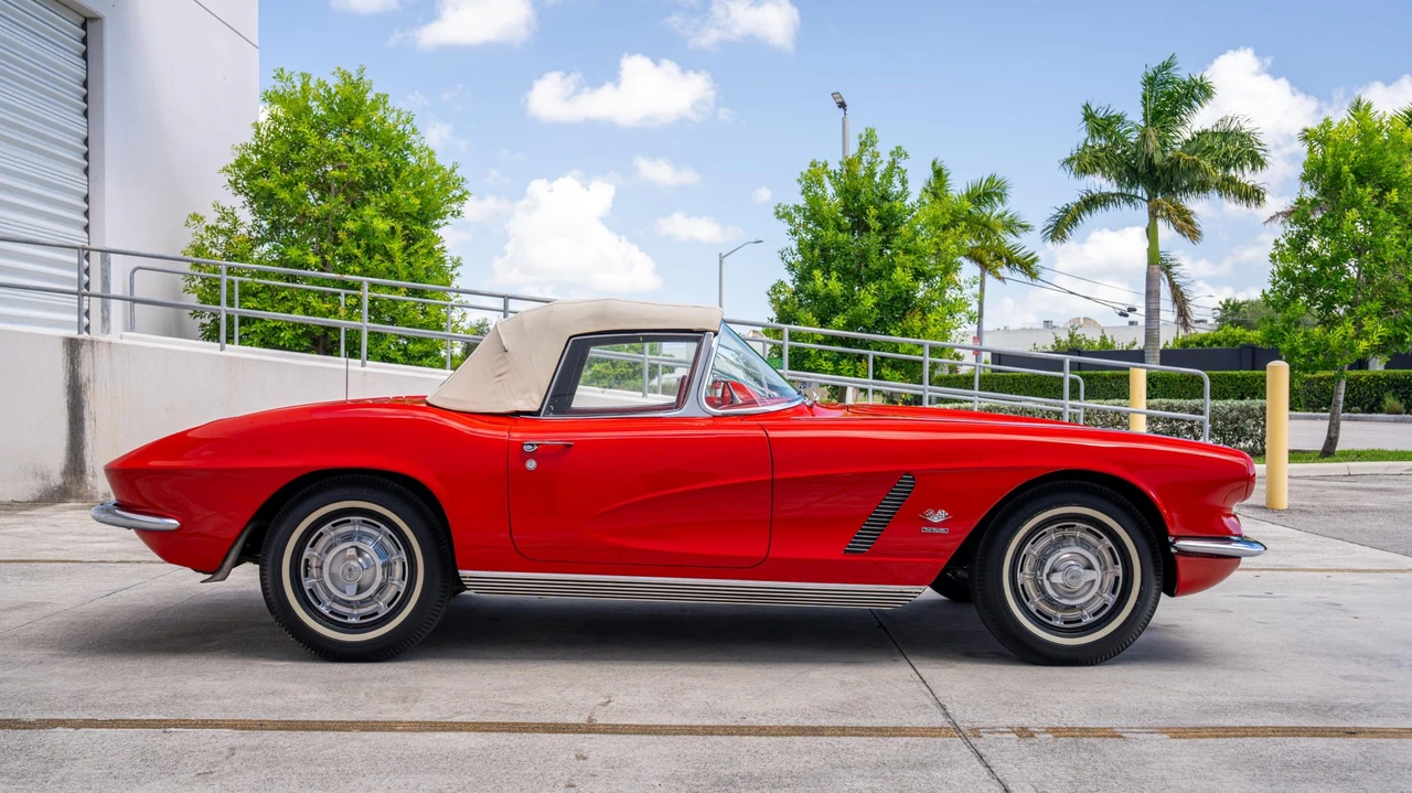 1962 Chevrolet Corvette C1 - Image 15 of 31