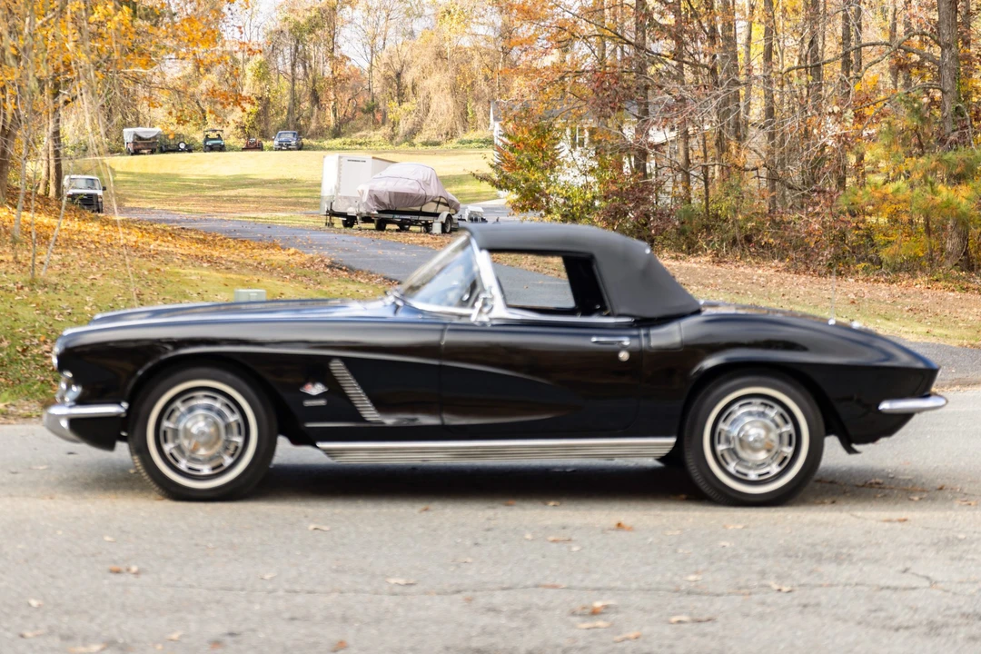 1962 Chevrolet Corvette C1 - Image 14 of 31