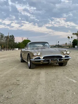 1962 Chevrolet Corvette C1 - Image 2 of 31