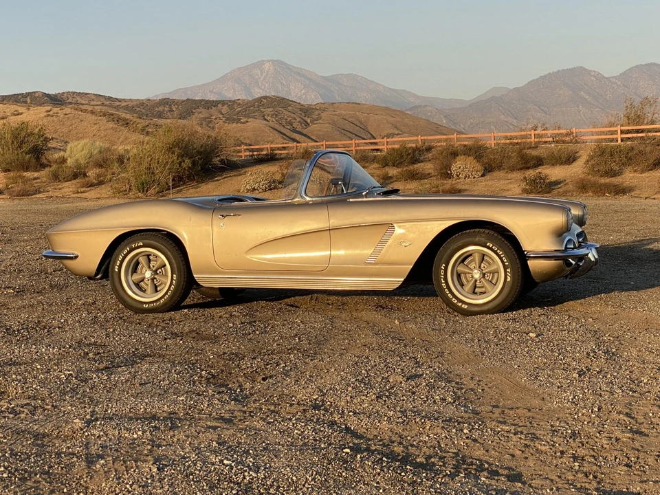 1962 Chevrolet Corvette C1 - Image 15 of 31
