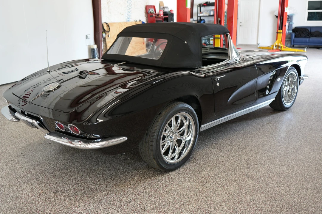 1962 Chevrolet Corvette C1 - Image 16 of 31