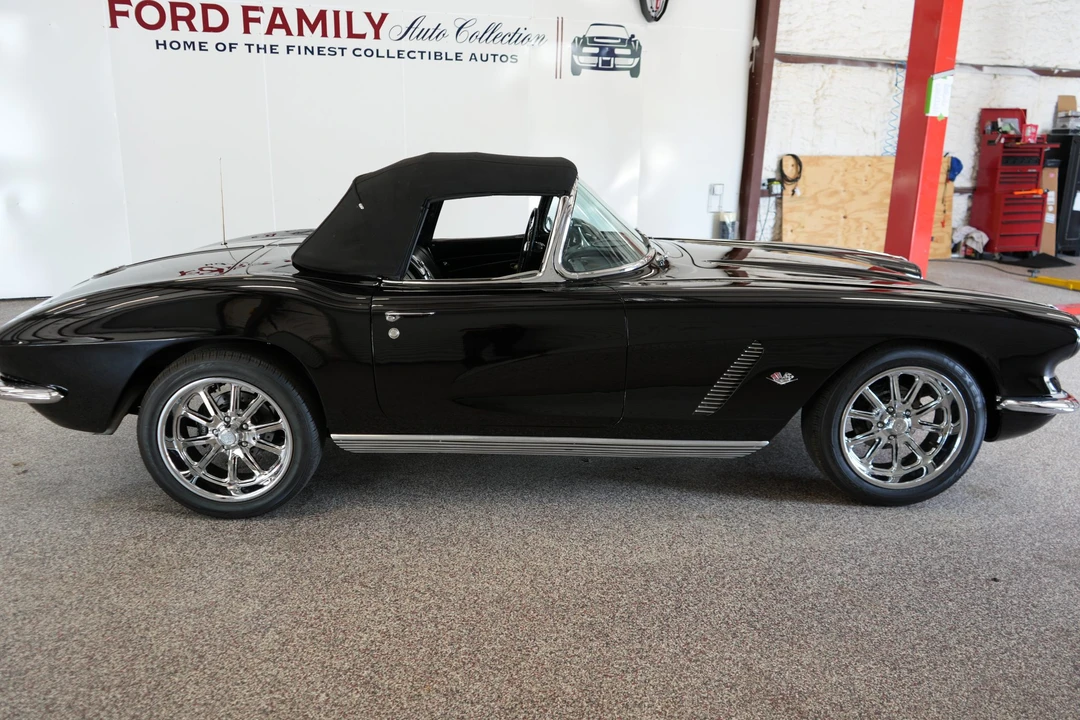 1962 Chevrolet Corvette C1 - Image 17 of 31