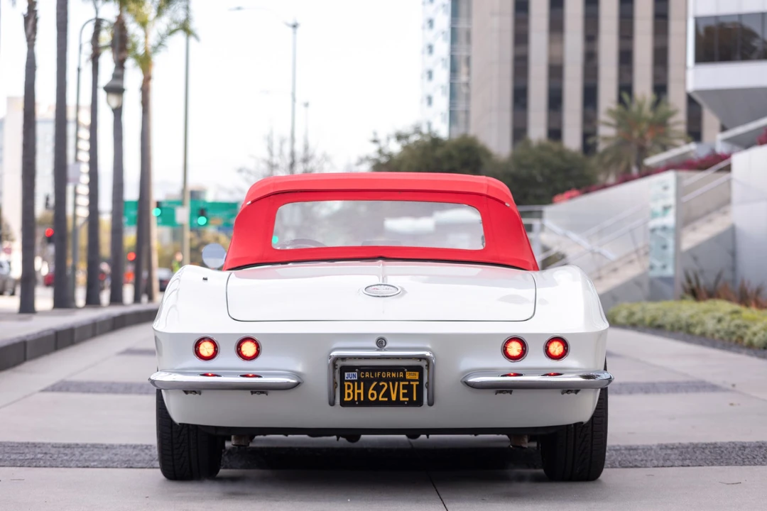 1962 Chevrolet Corvette C1 - Image 14 of 31