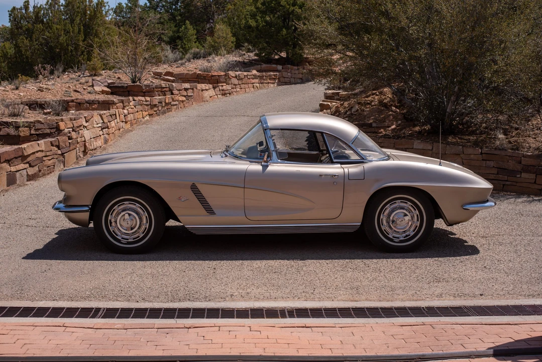 1962 Chevrolet Corvette C1 - Image 6 of 31