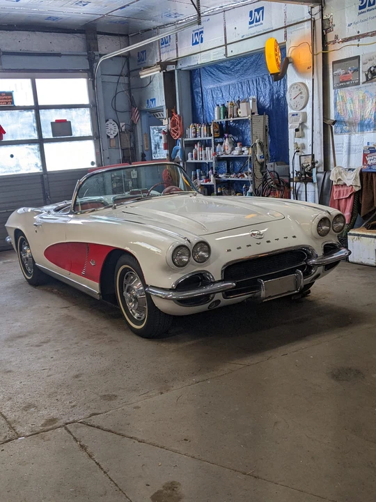 1962 Chevrolet Corvette C1 - Image 14 of 31