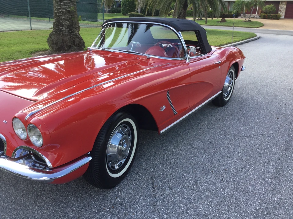 1962 Chevrolet Corvette C1 - Image 13 of 31
