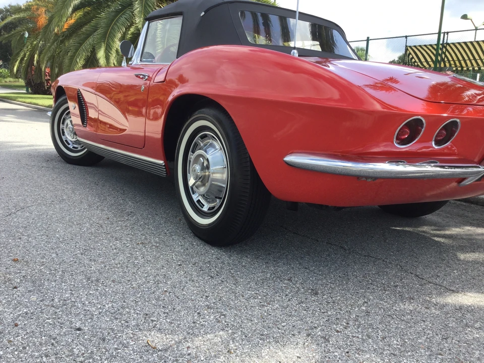 1962 Chevrolet Corvette C1 - Image 12 of 31