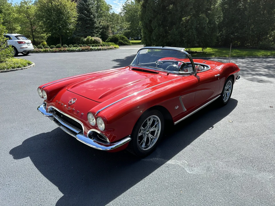 1962 Chevrolet Corvette C1 - Image 2 of 31
