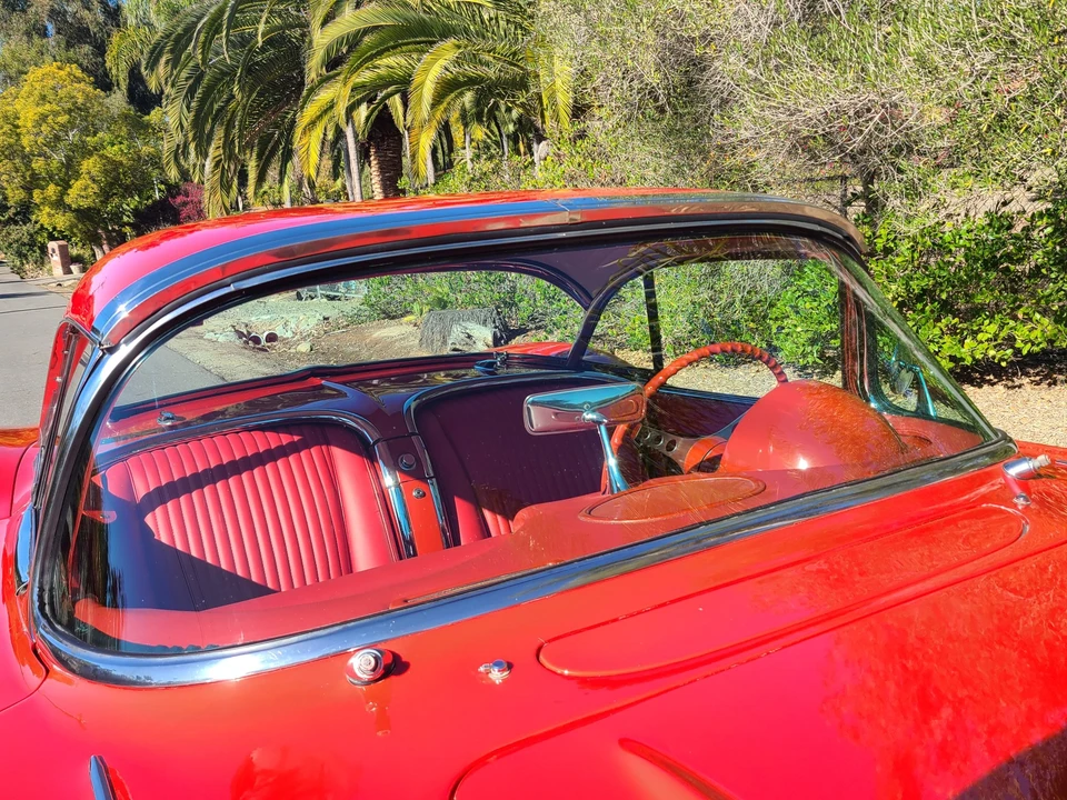 1962 Chevrolet Corvette C1 - Image 22 of 31