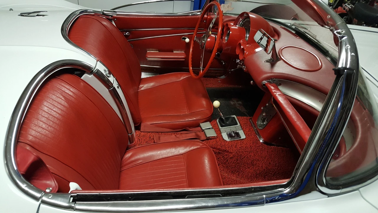 1962 Chevrolet Corvette C1 - Image 25 of 31