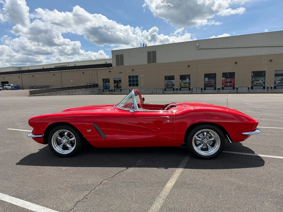 1962 Chevrolet Corvette C1 - Image 30 of 31