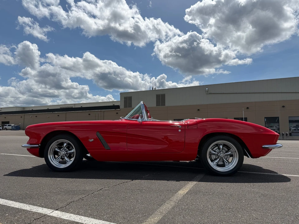 1962 Chevrolet Corvette C1 - Image 25 of 31