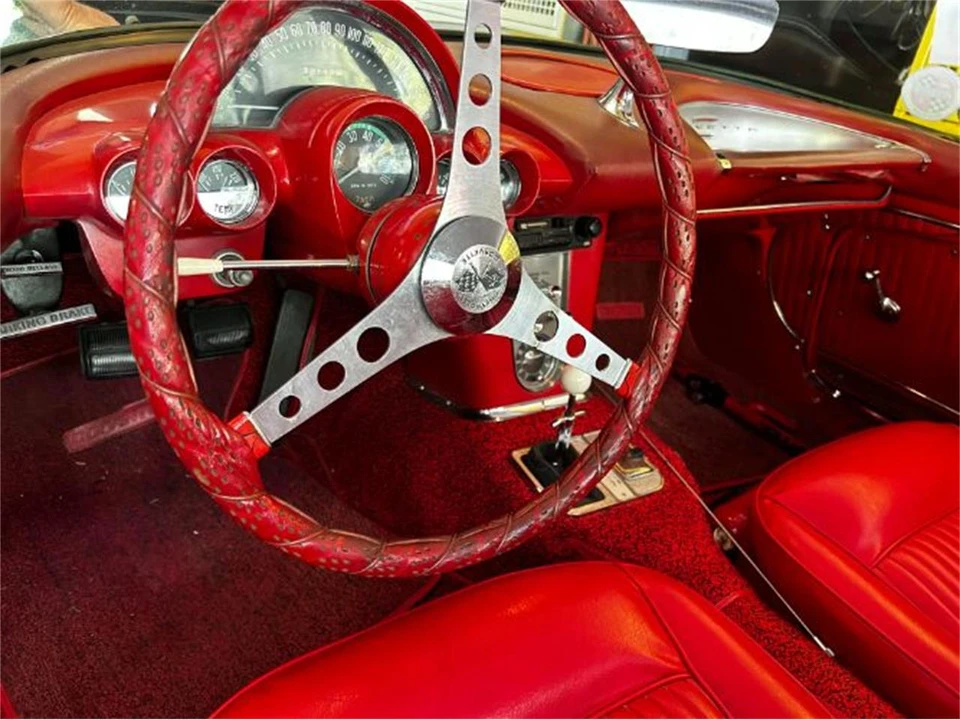 1962 Chevrolet Corvette C1 - Image 12 of 30