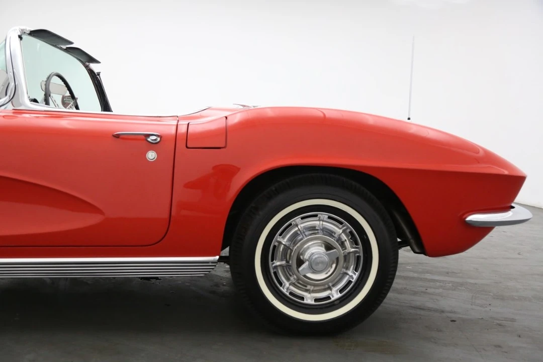 1962 Chevrolet Corvette C1 - Image 16 of 31