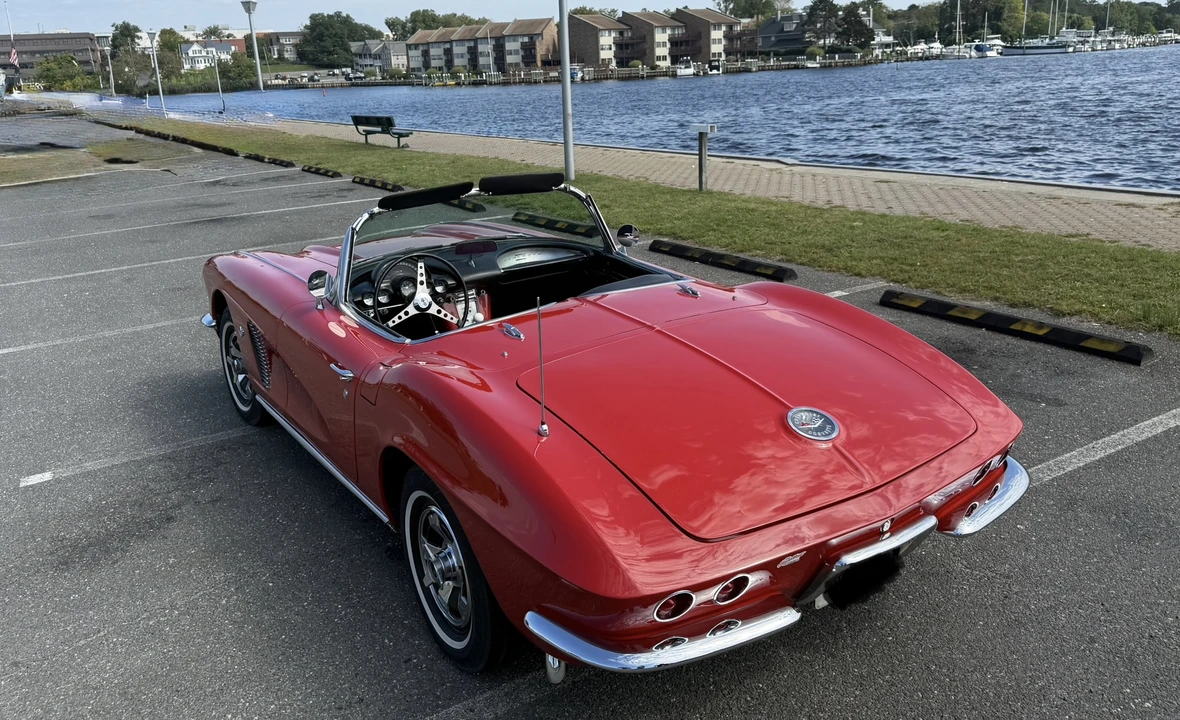 1962 Chevrolet Corvette C1 - Image 10 of 21
