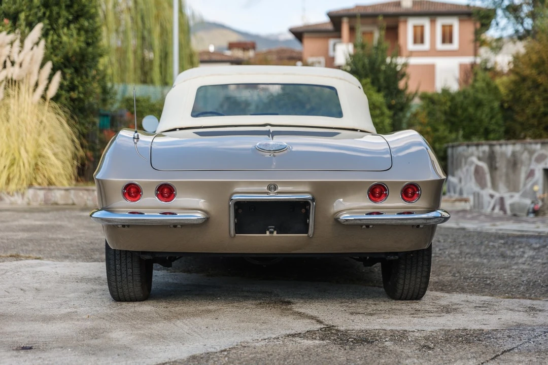 1962 Chevrolet Corvette C1 - Image 11 of 30