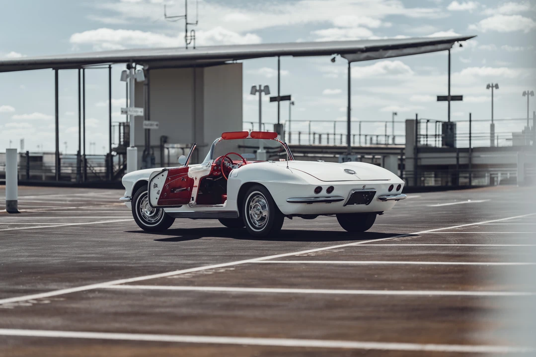 1962 Chevrolet Corvette C1 - Image 18 of 31