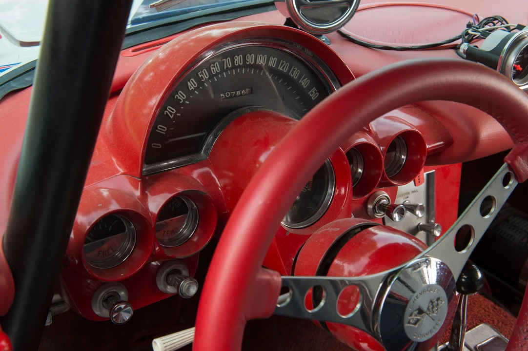 1962 Chevrolet Corvette C1 - Image 18 of 30