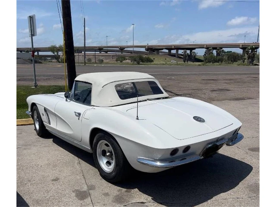 1962 Chevrolet Corvette C1 - Image 5 of 17
