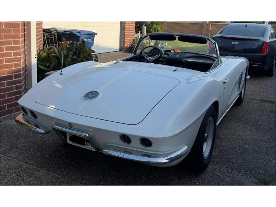 1962 Chevrolet Corvette C1 - Image 10 of 17