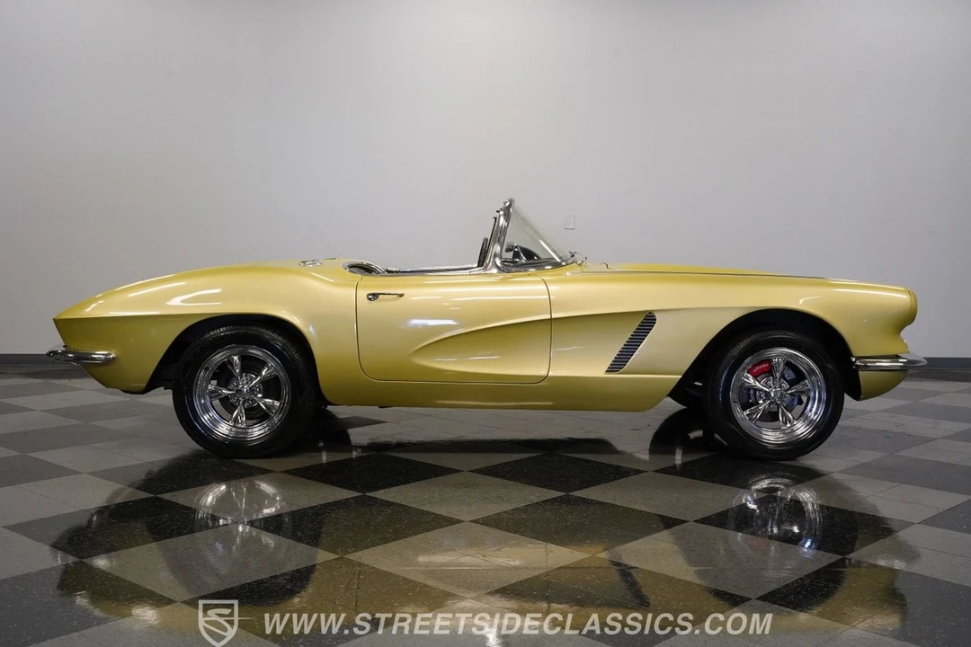1962 Chevrolet Corvette C1 - Image 15 of 31