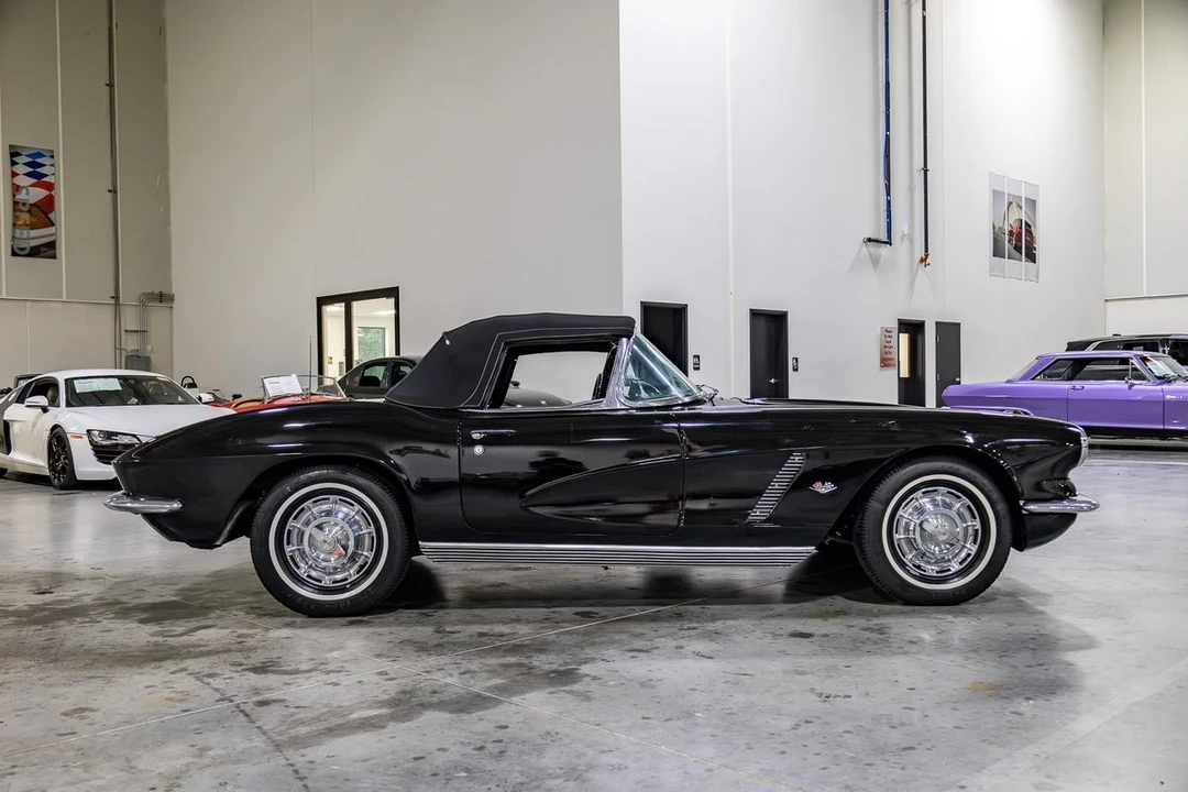 1962 Chevrolet Corvette C1 - Image 14 of 31