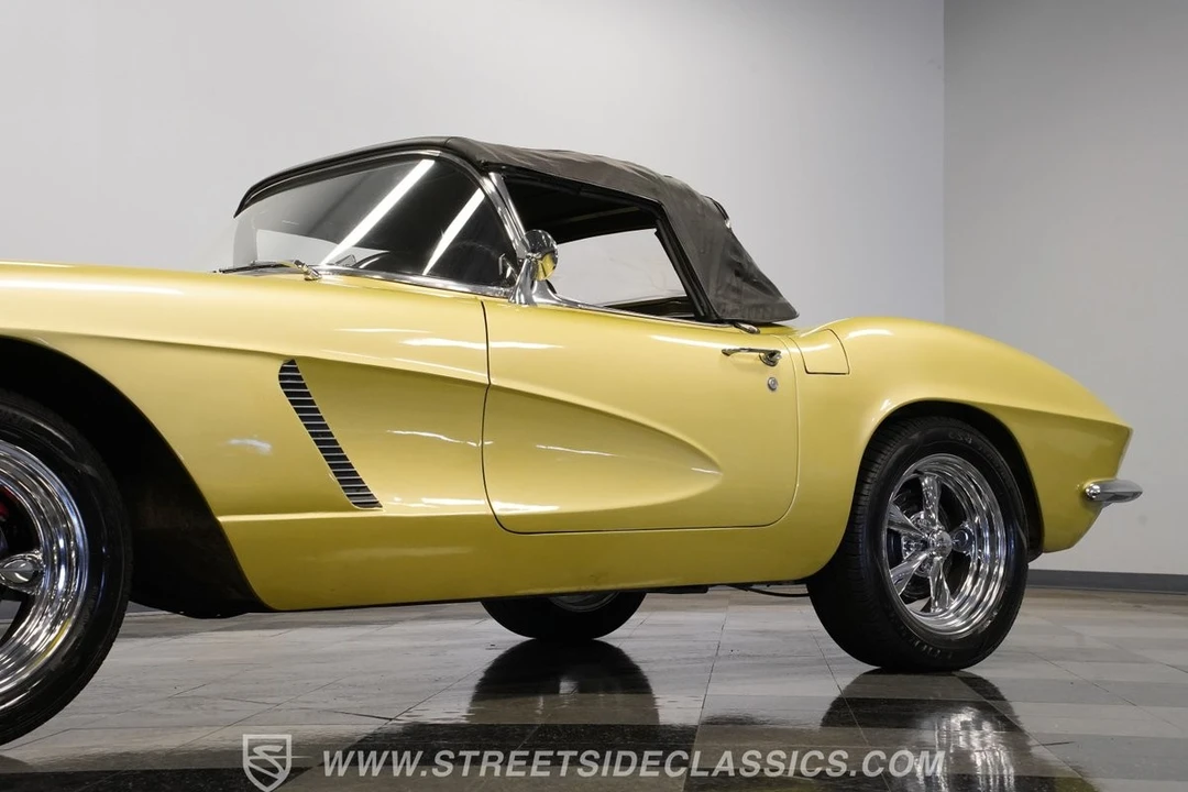 1962 Chevrolet Corvette C1 - Image 23 of 31