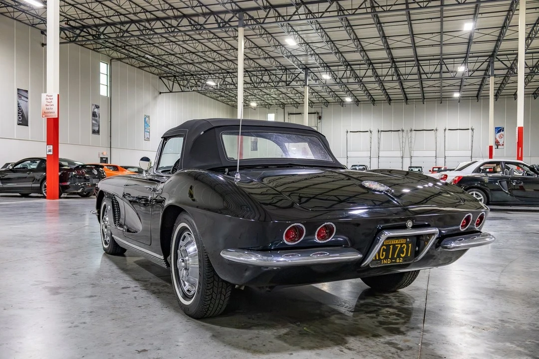 1962 Chevrolet Corvette C1 - Image 11 of 31