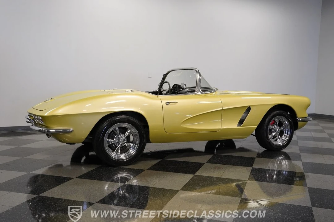 1962 Chevrolet Corvette C1 - Image 14 of 31