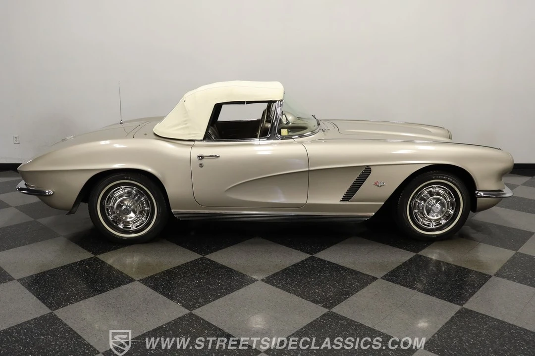 1962 Chevrolet Corvette C1 - Image 12 of 21