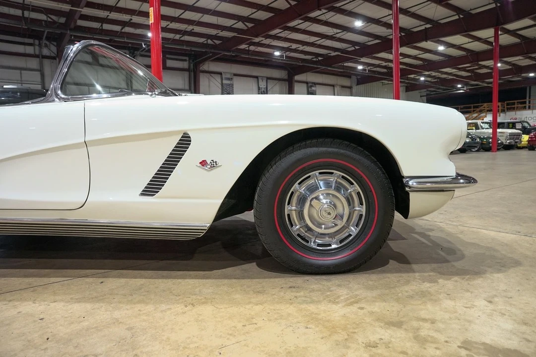 1962 Chevrolet Corvette C1 - Image 11 of 12