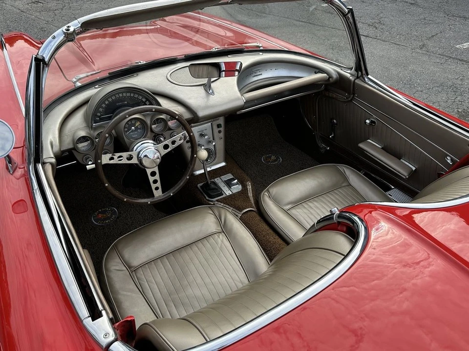 1962 Chevrolet Corvette C1 - Image 29 of 31