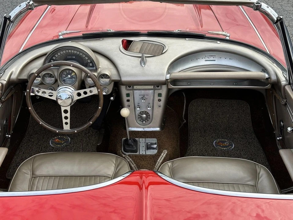 1962 Chevrolet Corvette C1 - Image 28 of 31