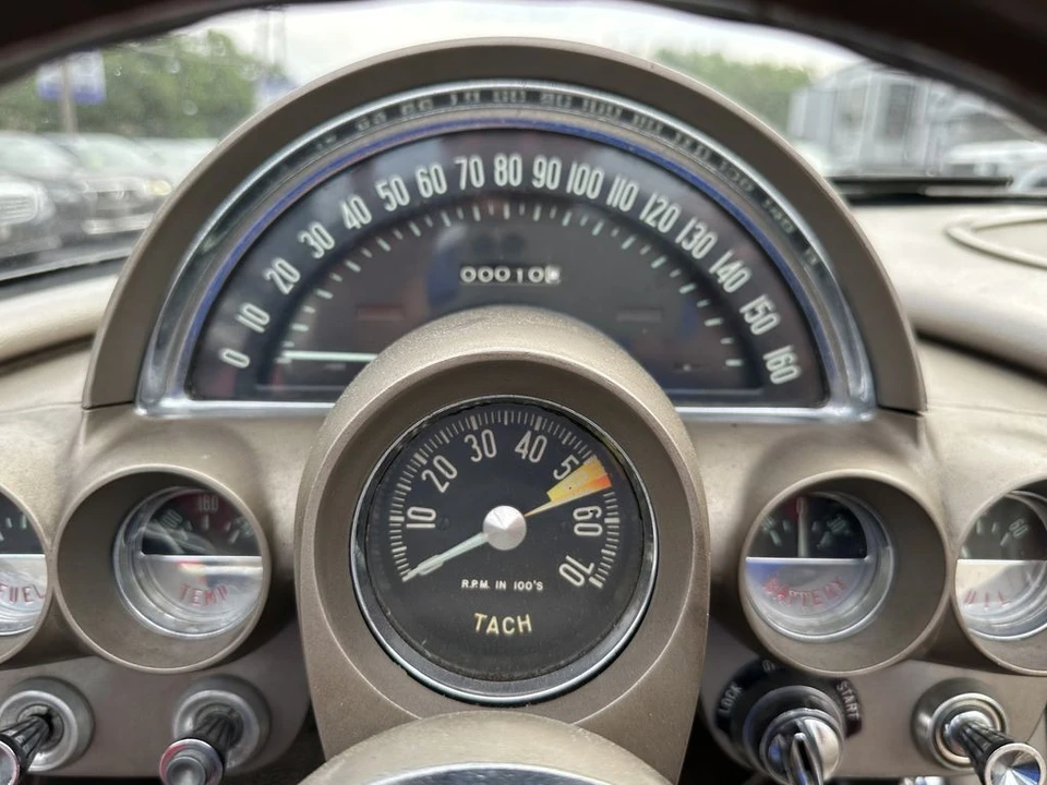 1962 Chevrolet Corvette C1 - Image 17 of 31