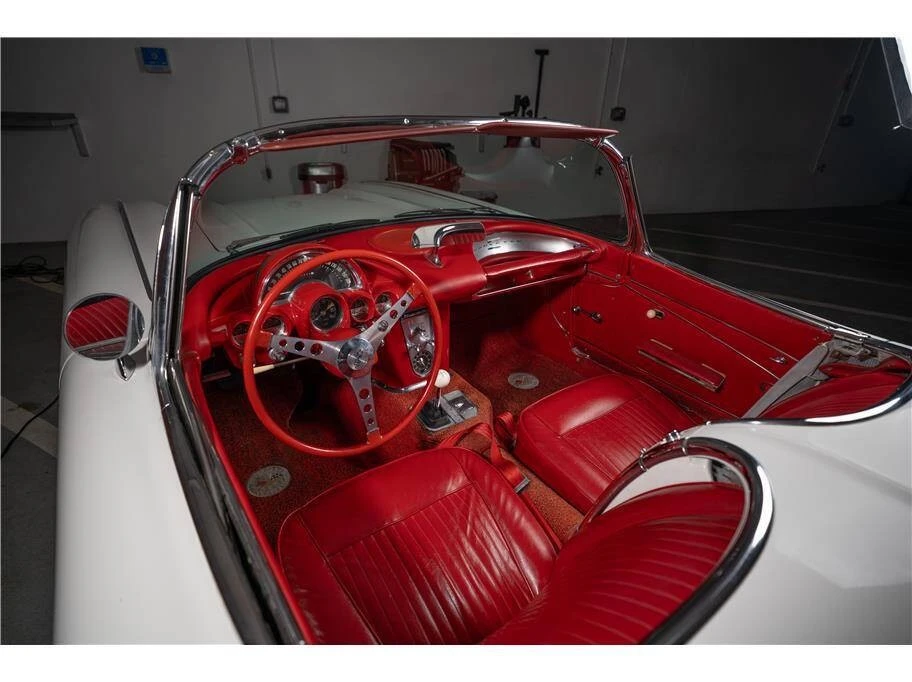 1962 Chevrolet Corvette C1 - Image 7 of 31