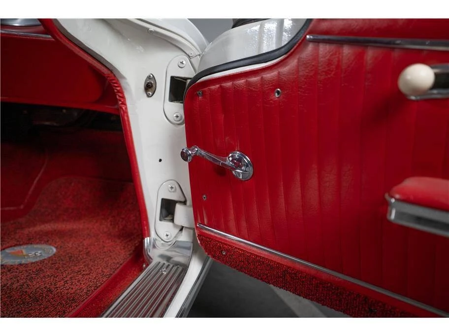 1962 Chevrolet Corvette C1 - Image 30 of 31