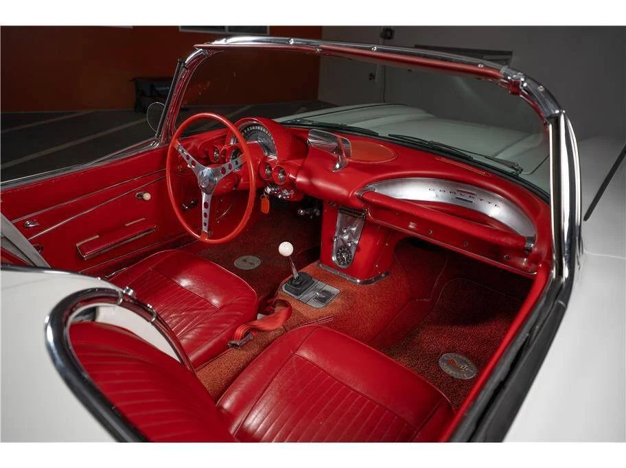 1962 Chevrolet Corvette C1 - Image 9 of 31