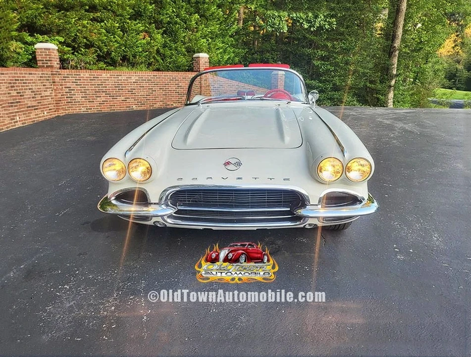 1962 Chevrolet Corvette C1 - Image 10 of 12