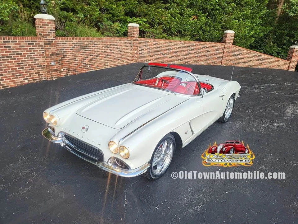1962 Chevrolet Corvette C1 - Image 8 of 12