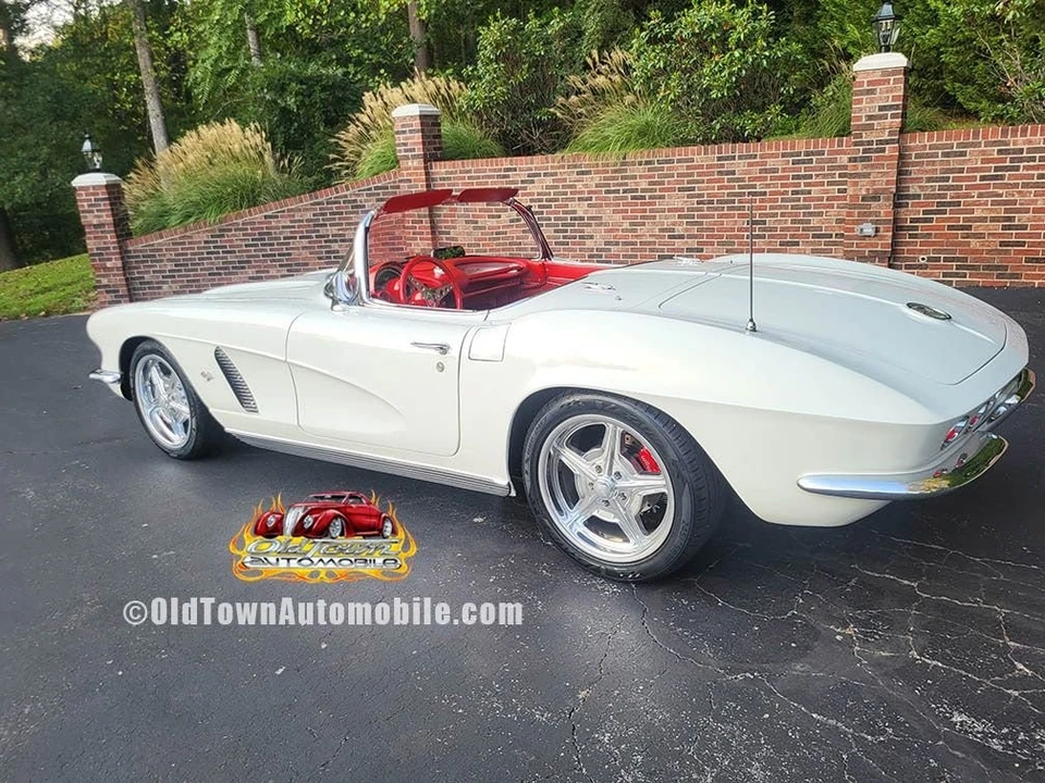 1962 Chevrolet Corvette C1 - Image 11 of 12