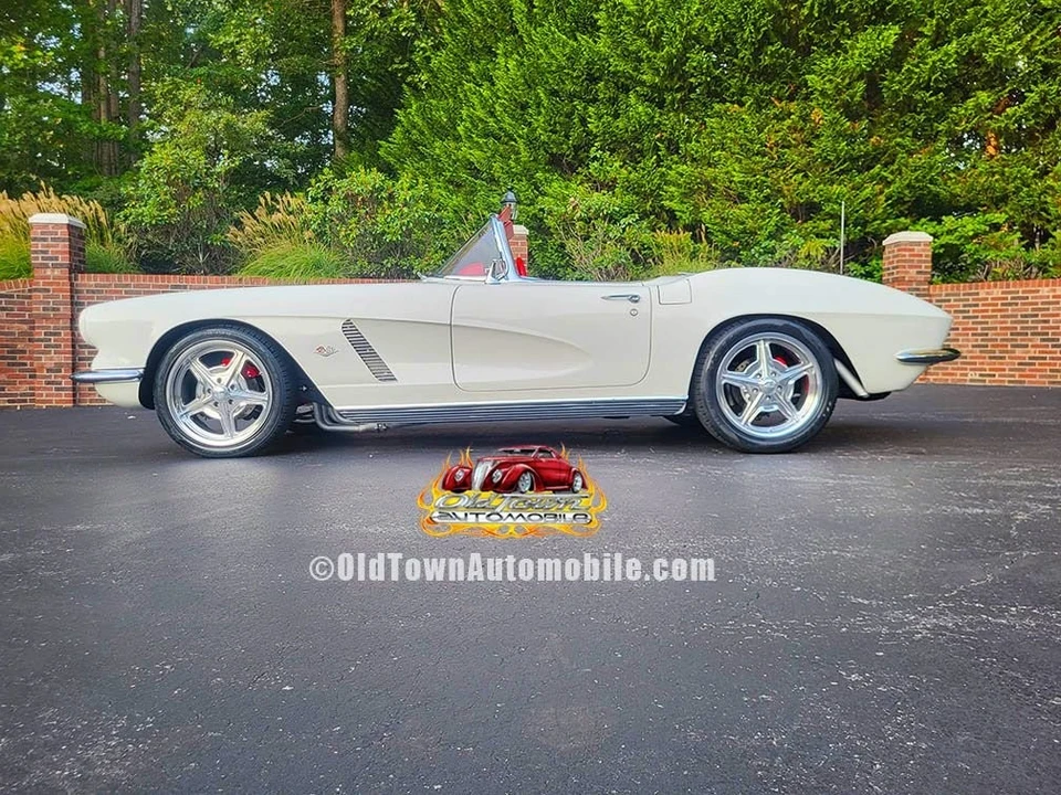 1962 Chevrolet Corvette C1 - Image 4 of 12