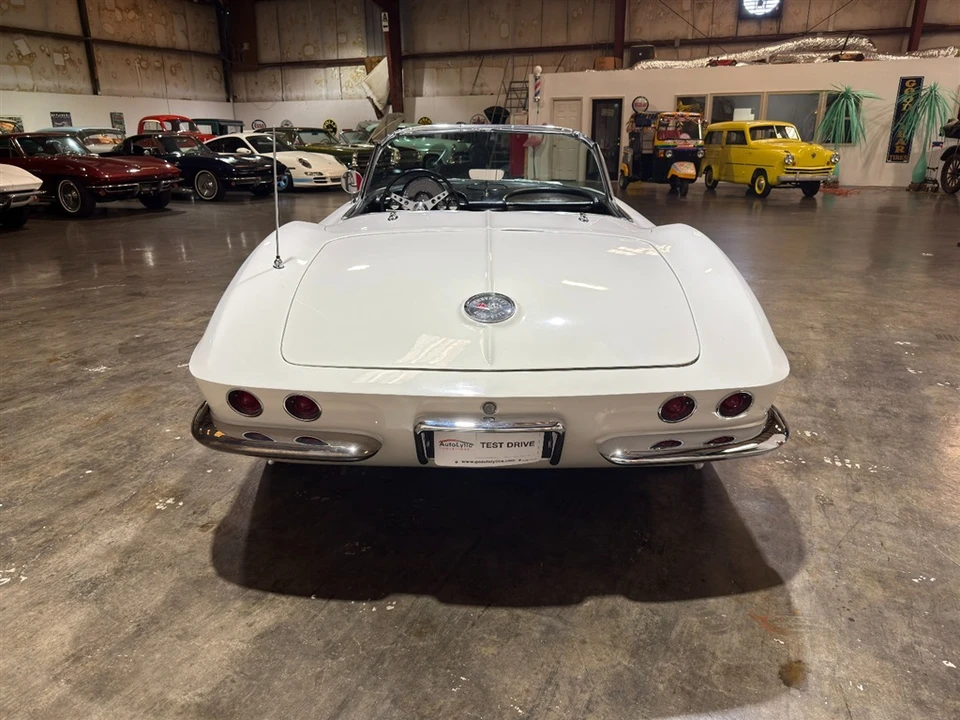 1962 Chevrolet Corvette C1 - Image 21 of 31