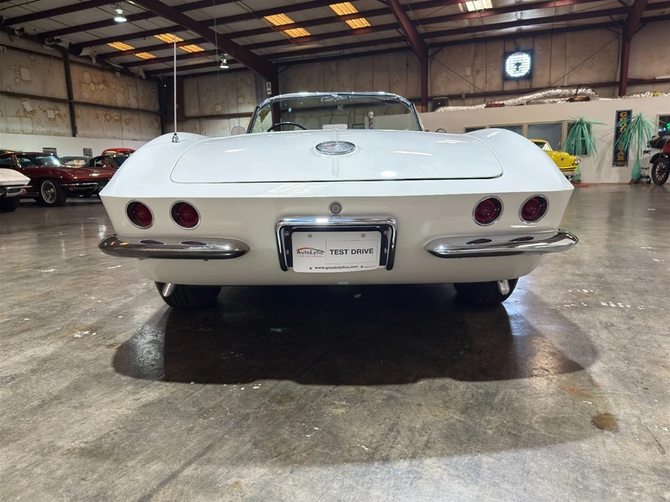 1962 Chevrolet Corvette C1 - Image 22 of 31