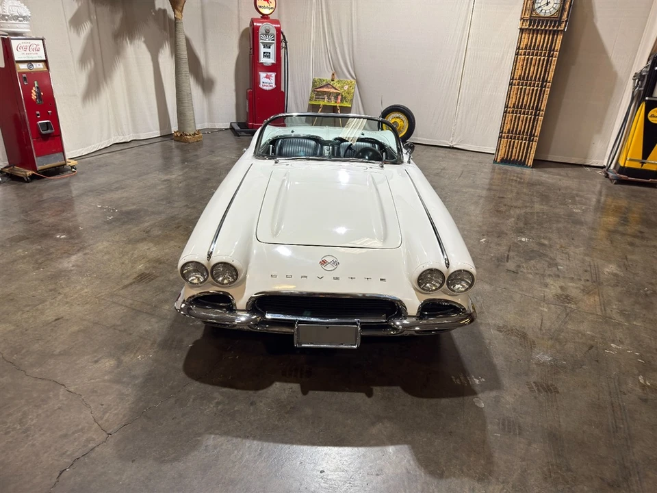1962 Chevrolet Corvette C1 - Image 10 of 31