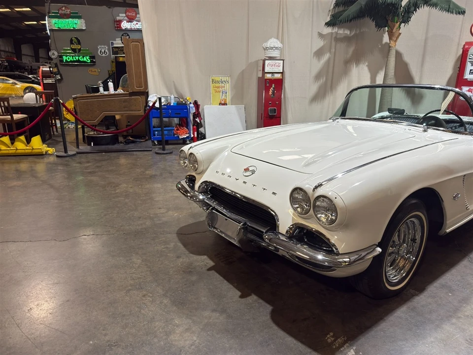 1962 Chevrolet Corvette C1 - Image 11 of 31